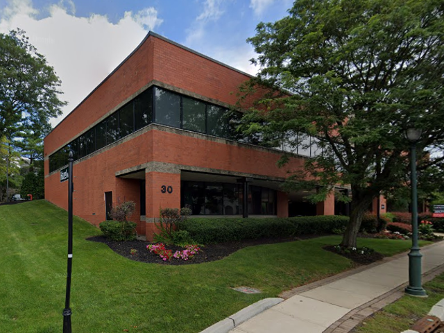 Center for Women's Specialty Care - Livingston building exterior