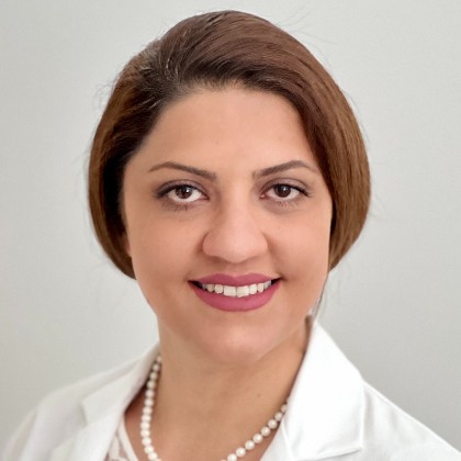 Dr. Mahsa Hamedi Headshot