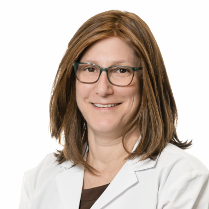 Dr. Sarah Warsetsky headshot